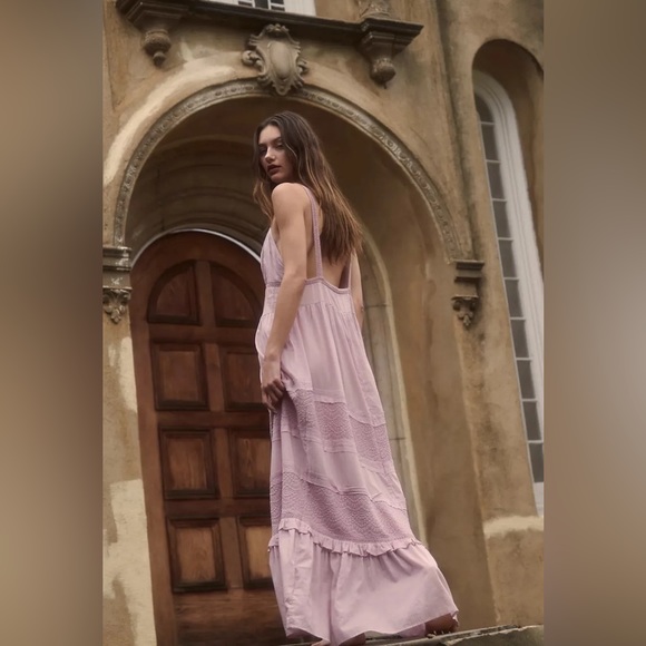 ✨sold✨FREE PEOPLE Isabella Ethereal Maxi Slip - Picture 2 of 7